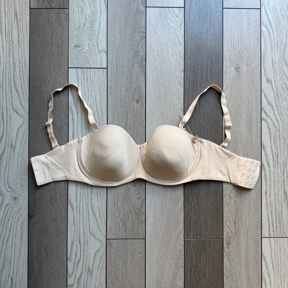 SKIMS Cream Full-Coverage Bra 32DDD